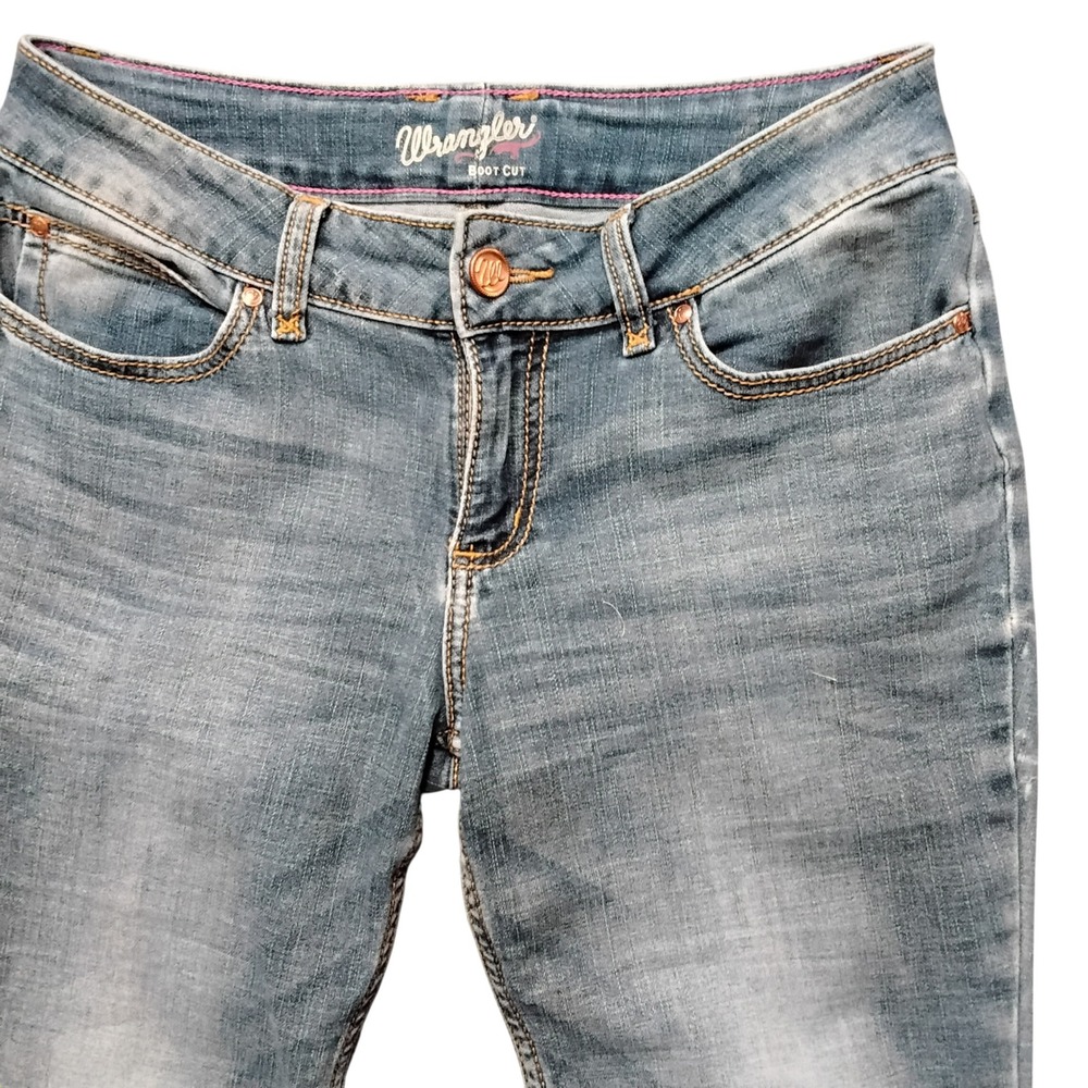 Wrangler Women 7x32 Bootcut Jeans Medium Wash Stretch Denim 09MWZMS Blue